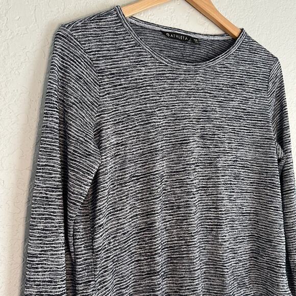 Athleta Breezy Open Back Navy Stripe Tee T-Shirt XXS 211405 Athleisure Athletic - Picture 5 of 6